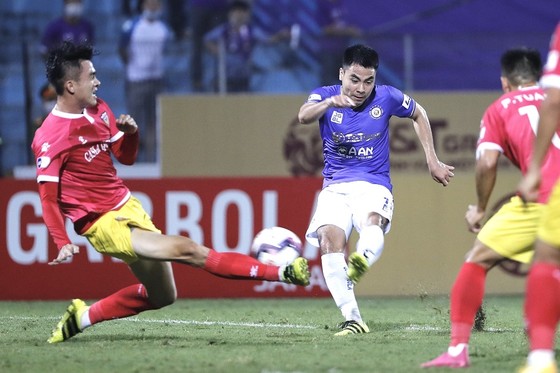 Hà Nội FC giành lại 1 điểm từ Hà Tĩnh ảnh 1
