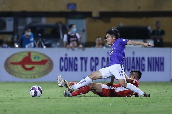 Viettel đánh bại Hà Nội FC trong trận đấu có 2 thẻ đỏ ảnh 1