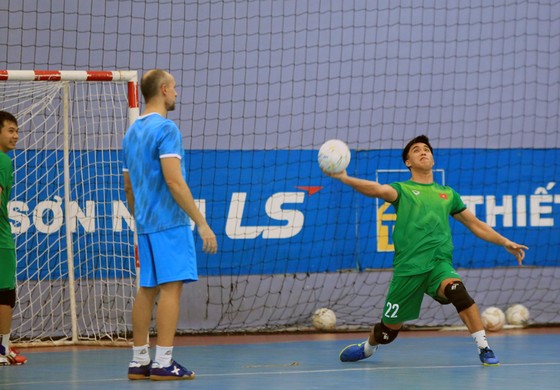 Thầy trò ĐT futsal Việt Nam vào cao điểm chuẩn bị tranh vé dự VCK World Cup ảnh 1