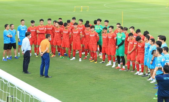 Thực hư những lo ngại chấn thương của Tiến Linh ảnh 1