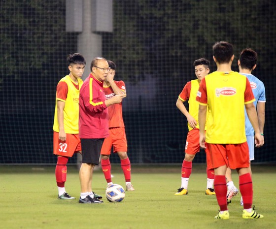 U22 Việt Nam thắng đậm Kyrgyzstan ảnh 1