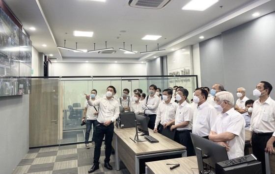 Bình Dương quyết tâm thực hiện thành công chuyển đổi số và phát triển công nghiệp 4.0 ảnh 1