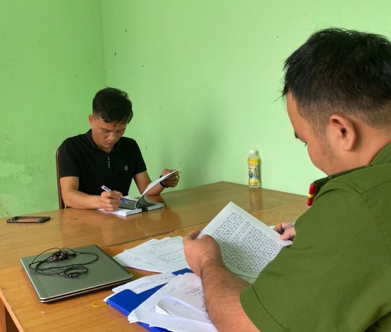 Phê chuẩn lệnh bắt khẩn cấp trưởng văn phòng và phóng viên nhận 150 triệu của doanh nghiệp ảnh 2