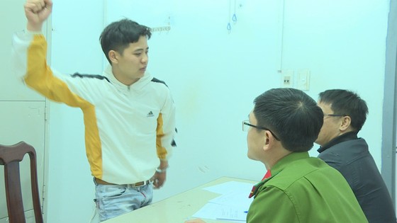 Bắt đối tượng giết cụ bà, cướp nhẫn vàng bán lấy tiền tiêu tết ảnh 2