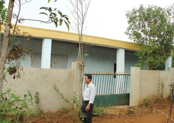 Để dân xây nhà trái phép, trưởng phòng bị giáng chức xuống phó phòng ảnh 1