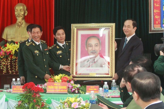 Chủ tịch nước Trần Đại Quang thăm, chúc tết đồn biên phòng, xã biên giới tại GIa Lai ảnh 2