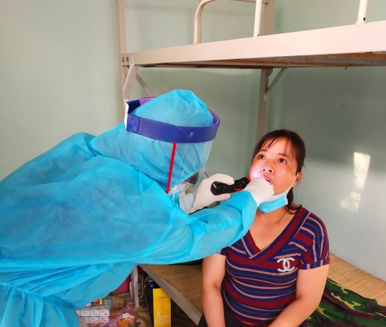 Gia Lai: Thêm 4 ca dương tính SARS-CoV-2, đều ở tâm dịch Ia Pa ảnh 1