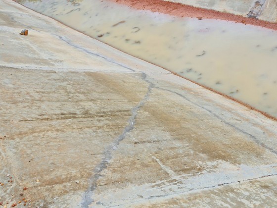 Yêu cầu khắc phục hư hỏng, sạt lở kênh thủy lợi Ia Mơr ảnh 4