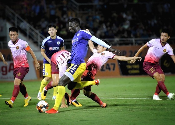 Hà Nội trở lại với chiến thắng đậm trước Sài Gòn FC ảnh 2