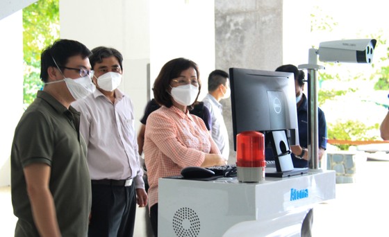 Dỡ bỏ phong toả Bệnh viện Đà Nẵng ảnh 5