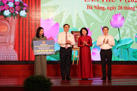 Thi đua xây dựng Đà Nẵng ngày càng giàu đẹp, an bình, văn minh, hiện đại ảnh 5