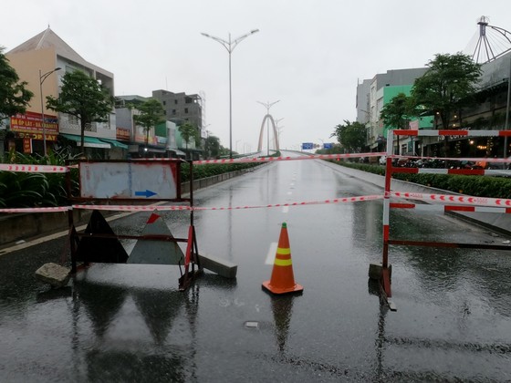 Đà Nẵng "chạy đua" chống cơn bão số 13 ảnh 7