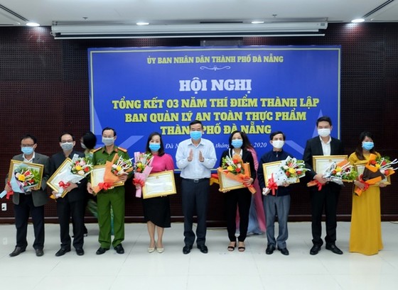 Đà Nẵng: Đảm bảo an toàn thực phẩm tại các chợ truyền thống ảnh 2