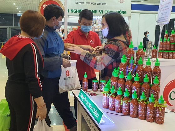 Gần 350 gian hàng tại hội chợ hàng Việt - Đà Nẵng 2020 ảnh 1