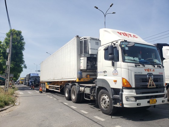 Đà Nẵng chỉ tiếp nhận phương tiện, lái xe đảm bảo các yêu cầu phòng, chống dịch Covid-19 ảnh 1