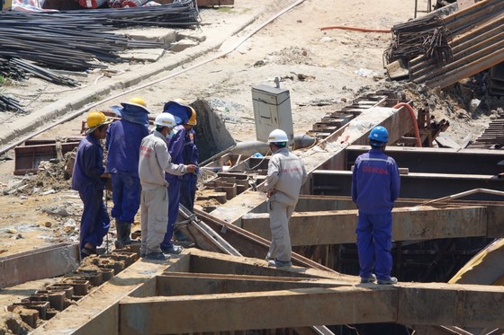 Đà Nẵng đưa cầu vượt nút giao thông phía Tây cầu Trần Thị Lý vào hoạt động ảnh 5