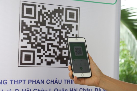Đà Nẵng: Ngày đầu học sinh lớp 12 quay trở lại trường ảnh 2