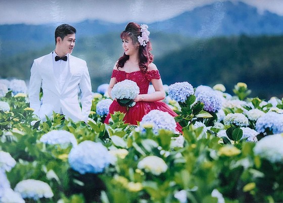 Sao nữ bóng chuyền chúc mừng hạnh phúc của chuyền 2 Hồng Đào ảnh 3