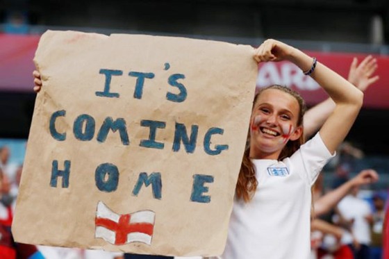 Justin Timberlake hát "It's coming home" cổ vũ Tam sư ảnh 1