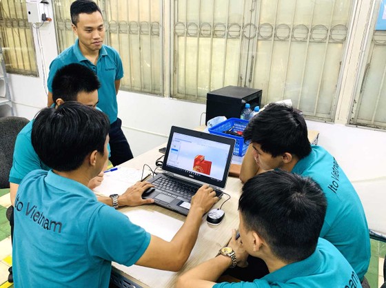 'Cởi trói' nhiều vấn đề cho doanh nghiệp ảnh 1