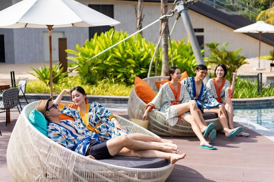 Chào mừng mùa giáng sinh ấm áp tại Minera Hot Springs Bình Châu ảnh 3