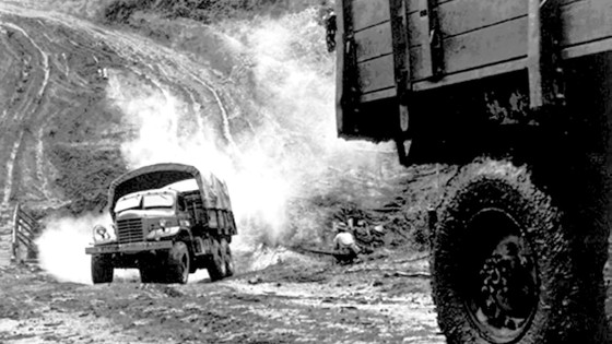 Kỷ niệm 70 năm ngân hàng Việt Nam (6-5-1951 - 6-5-2021) - Con đường thứ 5 - Bài 1: Ngân hàng không khóa ảnh 1