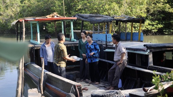 Đạo diễn Trần Ngọc Phong: Tôi dành nhiều tâm huyết cho 'Cơn giông' ảnh 2