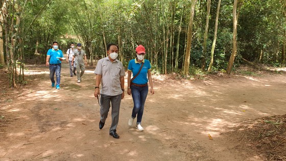 Saigontourist Group tiếp tục tài trợ, tổ chức 8 tour tri ân cho hàng ngàn y bác sĩ tại Cần Giờ, Củ Chi ảnh 3