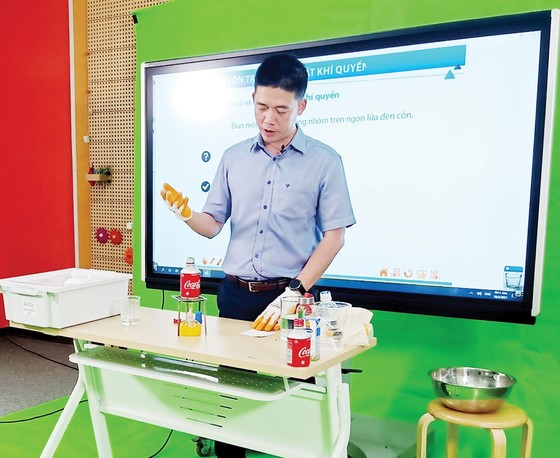 Để dạy và học trực tuyến hiệu quả - Bài 1: Mắc mứu không chỉ ở… công nghệ ảnh 1