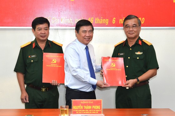 Kiện toàn nhân sự Ban Chấp hành, Ban Thường vụ Đảng ủy Quân sự TPHCM ảnh 2