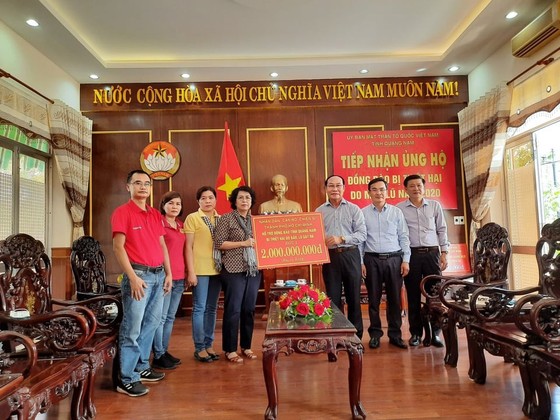 TPHCM hỗ trợ tỉnh Quảng Nam hơn 2 tỷ đồng khắc phục hậu quả bão lũ ảnh 2