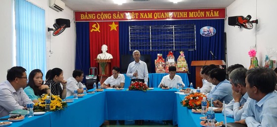 Đoàn lãnh đạo TPHCM thăm, chúc tết các đơn vị ảnh 1