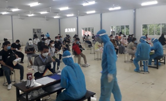Đồng Nai cách ly 343 công dân trở về từ Hàn Quốc ảnh 1