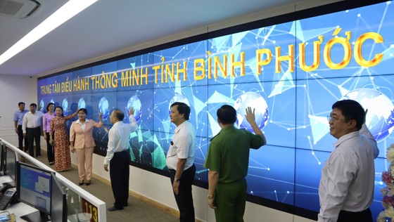Bình Phước chính thức vận hành trung tâm điều hành thông minh (IOC) ảnh 1