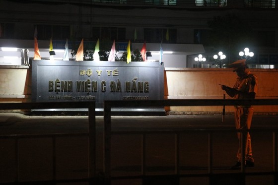 Đà Nẵng phong tỏa 3 bệnh viện lớn từ 0 giờ ngày 28-7 ảnh 1