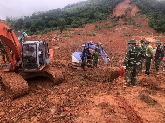 Tìm thấy 22 thi thể tại khu vực sạt lở Đoàn kinh tế quốc phòng 337 ảnh 5