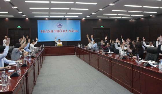 Thống nhất giới thiệu Chủ tịch UBND TP Đà Nẵng ứng cử đại biểu HĐND thành phố ảnh 2