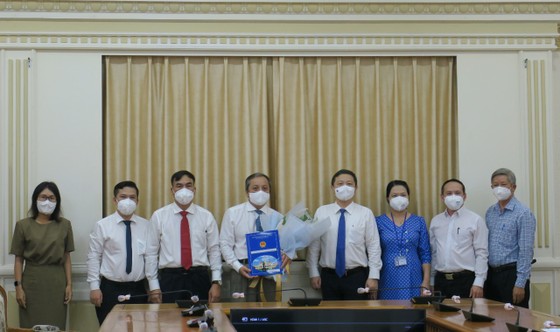 Ông Đỗ Việt Hà nhận nhiệm vụ mới tại Liên hiệp các tổ chức hữu nghị TPHCM ảnh 2