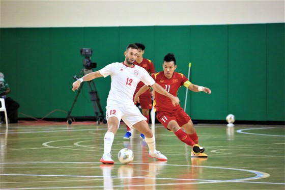 22g00, ngày 25-5, Lebanon - Việt Nam: Cao điểm cuối cùng ảnh 1