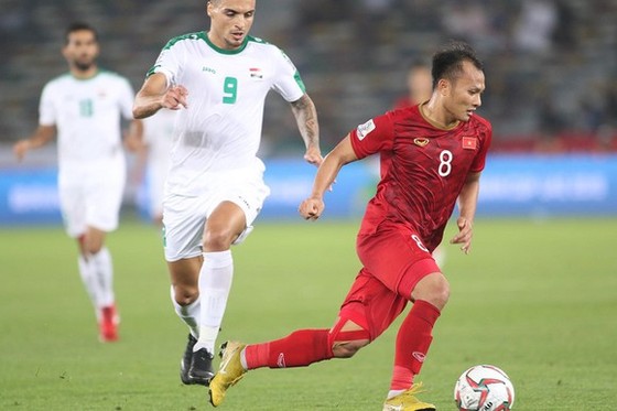 ‘Văn Thanh vẫn đá chính dù Trọng Hoàng đã trở lại’ ảnh 1