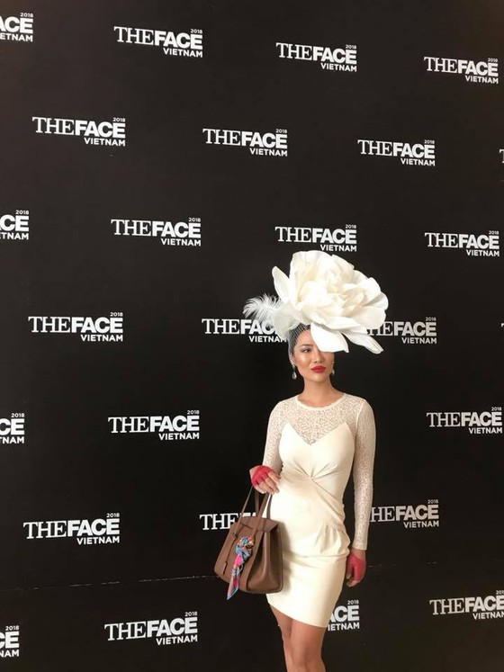 Nhiều gương mặt quen làm “nóng” vòng casting The Face Vietnam 2018 ảnh 8