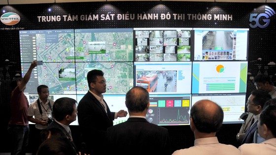 TPHCM trở thành địa phương đầu tiên trong cả nước phủ sóng 5G ảnh 1