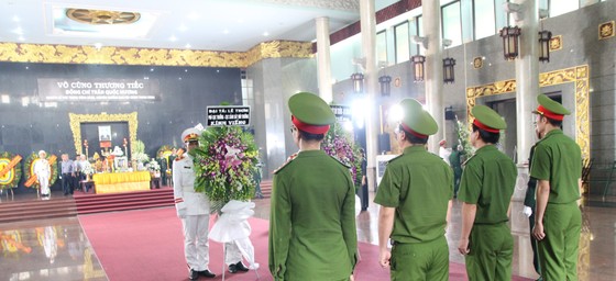 Những câu chuyện bình dị về ông Mười Hương ảnh 5