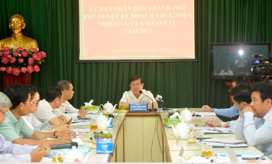 Chủ tịch UBND TPHCM Nguyễn Thành Phong: Đề xuất cơ chế thuê người làm Tổng giám đốc doanh nghiệp nhà nước ảnh 1