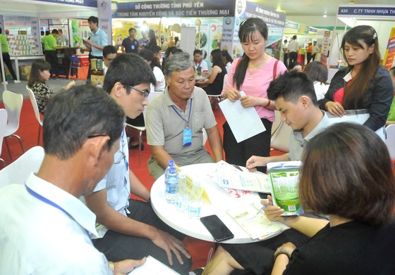Sôi nổi kết nối, nhộn nhịp mua sắm ảnh 2