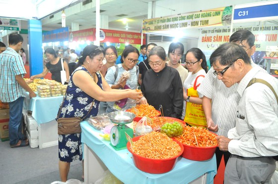 Sôi nổi kết nối, nhộn nhịp mua sắm ảnh 3