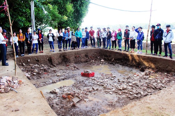 Hội thảo quốc tế gốm cổ Bình Định: Đánh giá lại giá trị gốm cổ Bình Định - Vương quốc Vijaya ảnh 7
