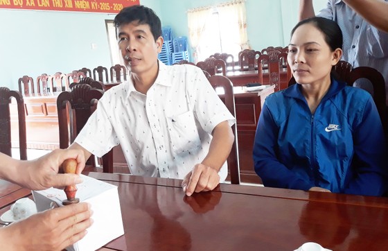 Vụ phát hiện vàng trong bao lúa: Số vàng được bàn giao cho công an xã ảnh 4