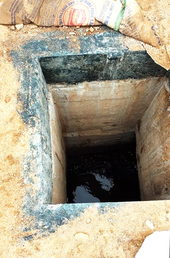 Bé trai 5 tuổi bị rớt xuống miệng cống công trình, trôi vào đường ống thoát nước ảnh 2