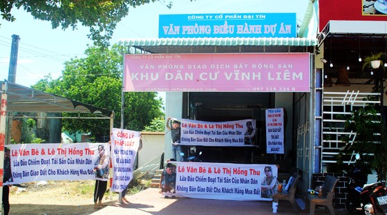 Bắt vợ giám đốc công ty giả chữ ký lừa đảo chiếm đoạt tài sản ảnh 1